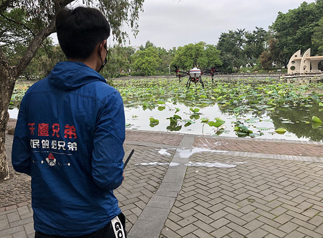 利用植保無人機開展公園樹林病蟲害防治