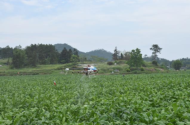 單旋翼植保無人機(jī)的優(yōu)勢明顯，但是劣勢也非常明顯