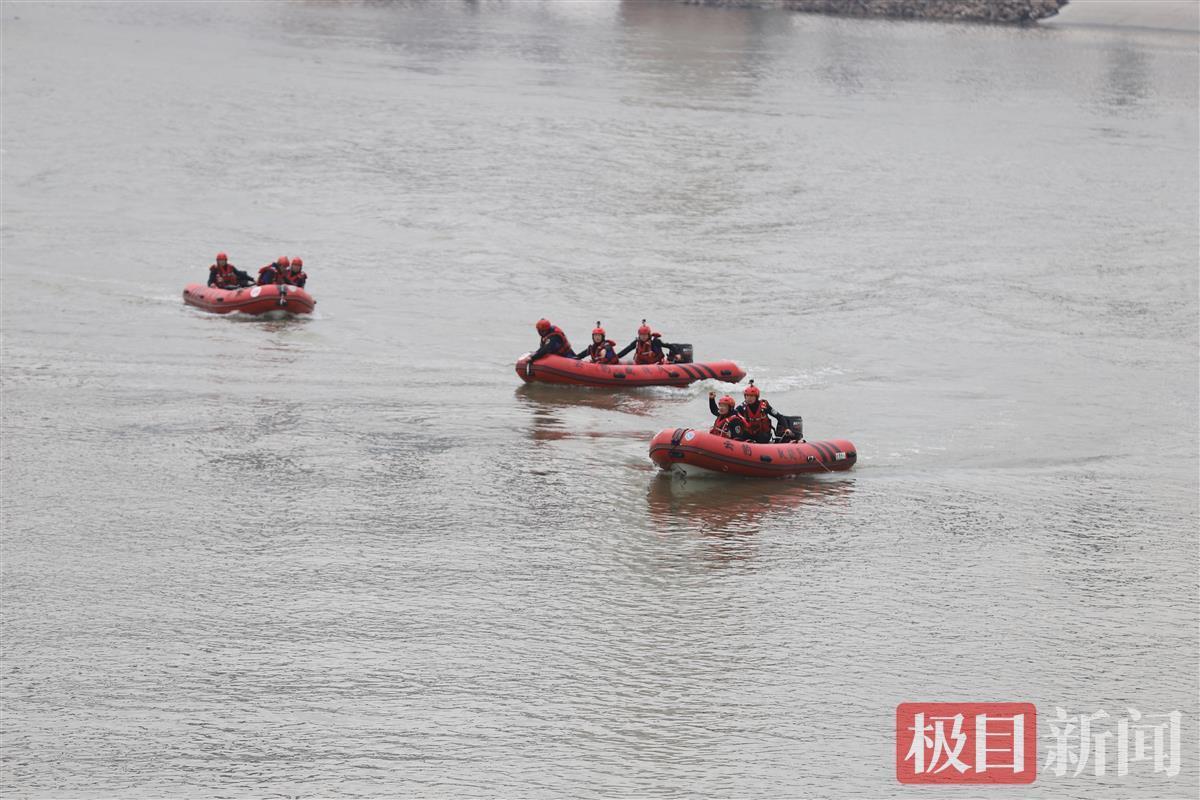 漢臺(tái)民間救援交流會(huì)在漢舉行，兩岸援救組織視頻連線展示實(shí)戰(zhàn)演練