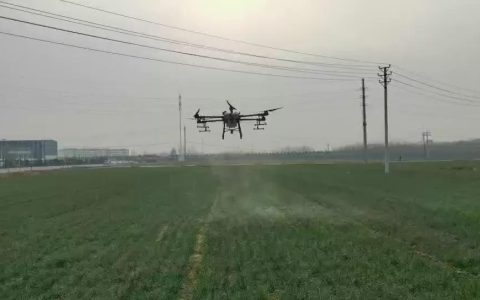 無人機(jī)能打小麥除草劑嗎（無人機(jī)噴灑小麥除草劑六個必看問題）